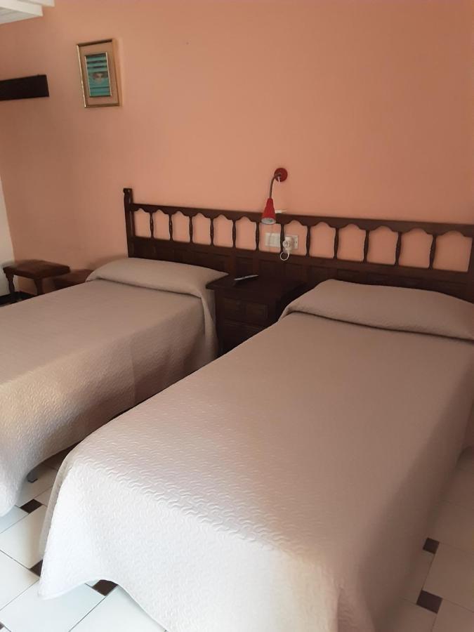 Hostal El Molino Calanda Buitenkant foto